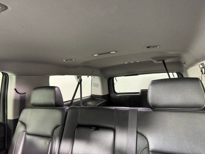 2017 Chevrolet Suburban LT