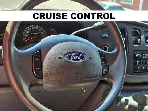 2003 Ford E-Series E-350 SD XLT