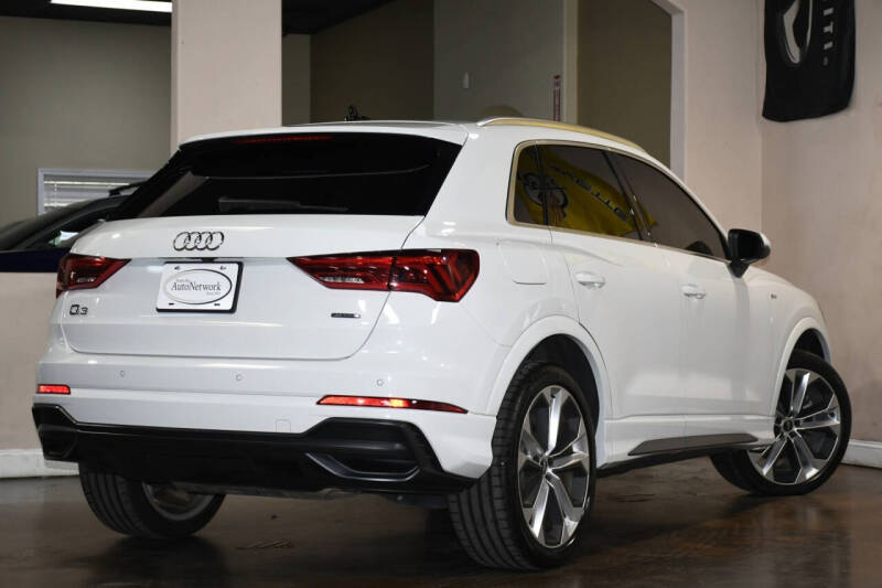 2021 Audi Q3 quattro S line Prem Plus 45 TFSI