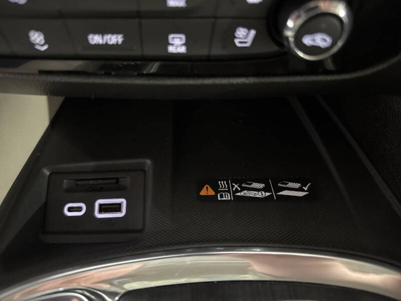 2023 Buick Enclave Premium