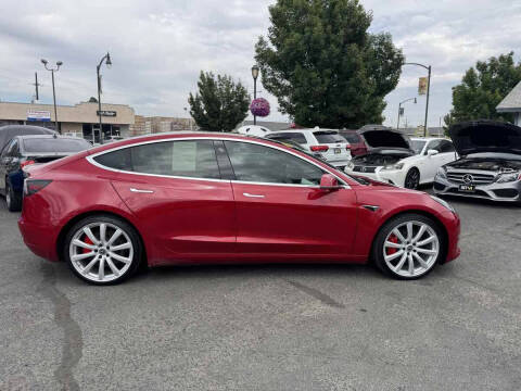 2018 Tesla Model 3