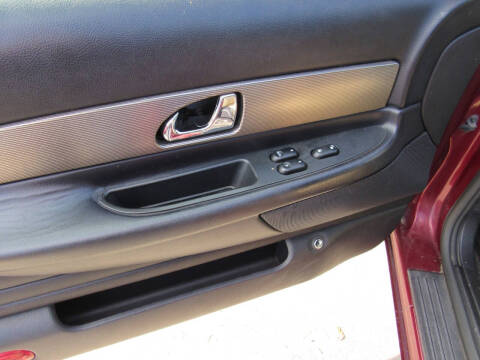 2004 Ford Thunderbird Deluxe