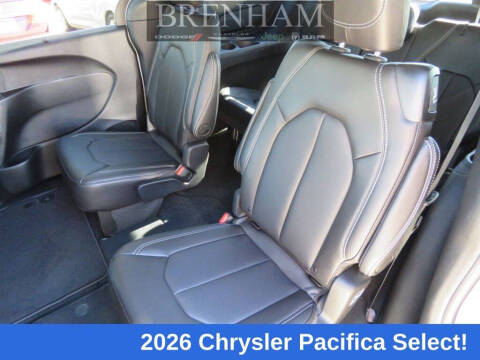 2026 Chrysler Pacifica Select