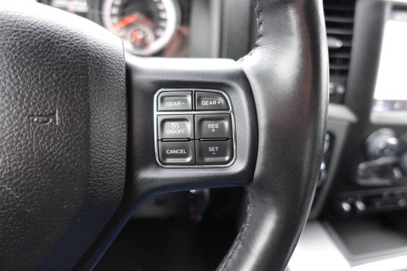 2023 RAM 1500 Classic Express