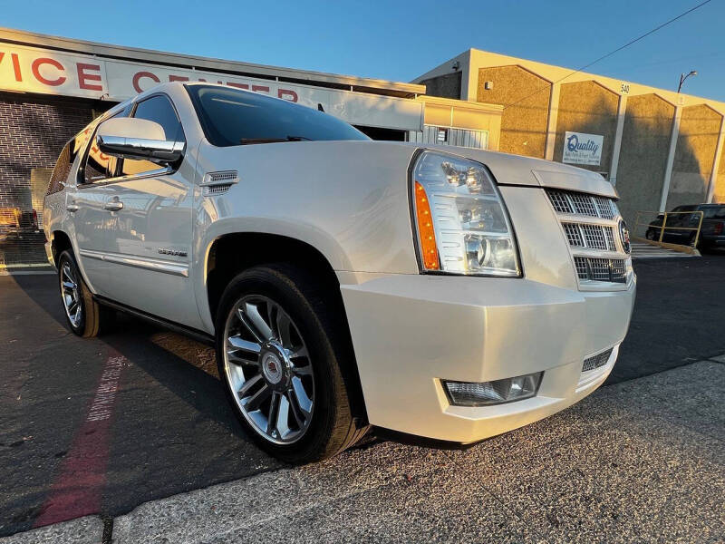 2014 Cadillac Escalade Premium