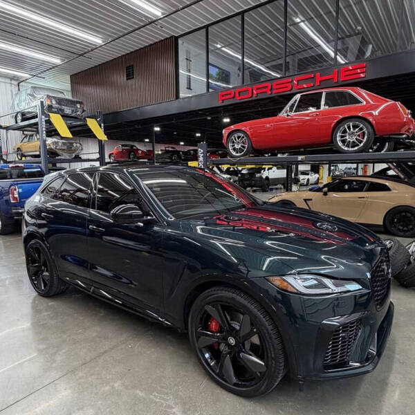 2025 Jaguar F-PACE SVR 575 EDITION