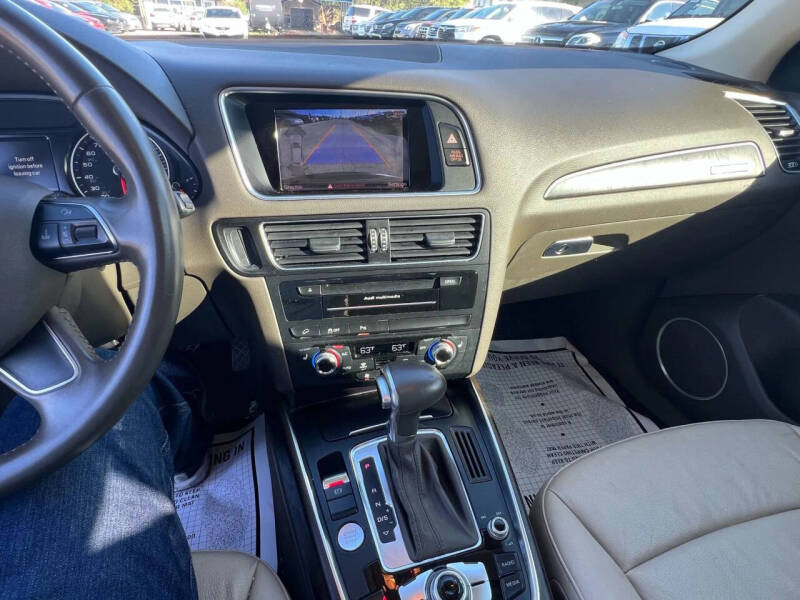 2015 Audi Q5 2.0T quattro Premium Plus