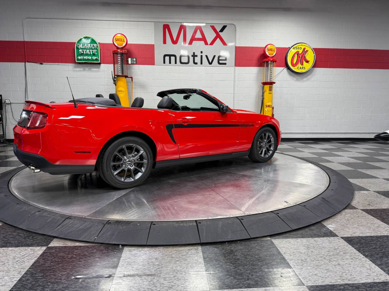 2011 Ford Mustang 112
