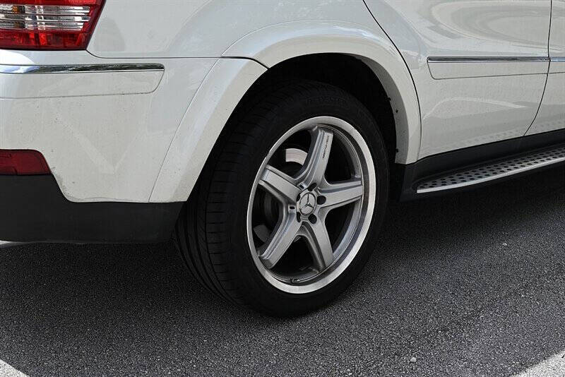 2009 Mercedes-Benz GL-Class 18