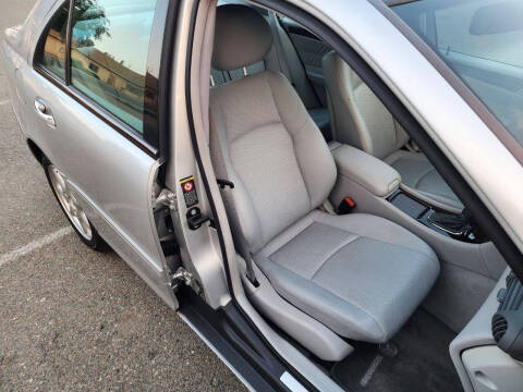 2001 Mercedes-Benz C-Class C 320