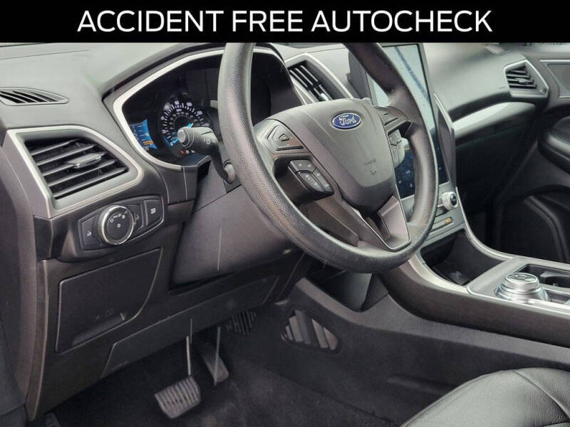 2021 Ford Edge SE