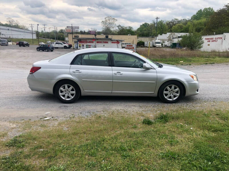 2009 Toyota Avalon XL photo 4