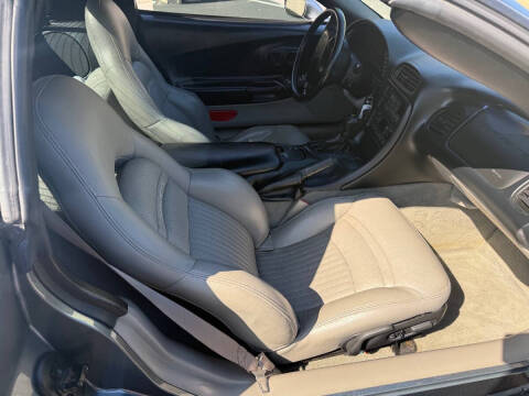 2003 Chevrolet Corvette
