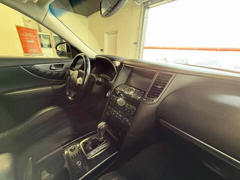 2012 Infiniti FX35
