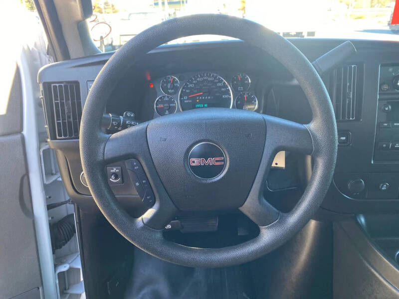 2023 GMC Savana 2500