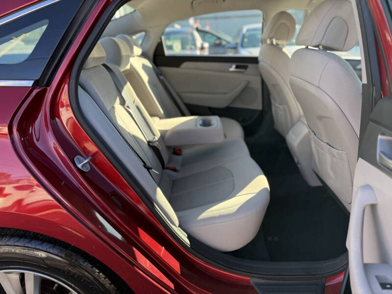 2016 Hyundai Sonata SE