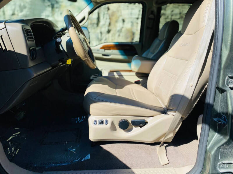 2000 Ford Excursion Limited