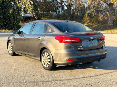2015 Ford Focus S