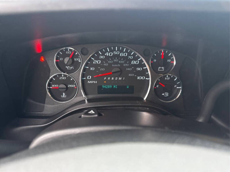 2022 Chevrolet Express 2500