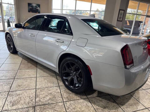 2023 Chrysler 300 S V6