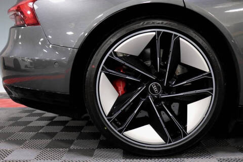 2022 Audi RS e-tron GT quattro