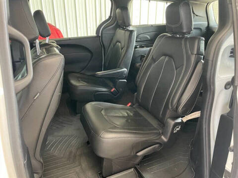 2018 Chrysler Pacifica Touring L Plus