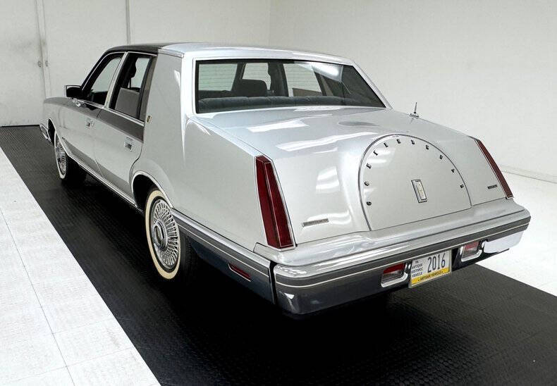 1983 Lincoln Continental
