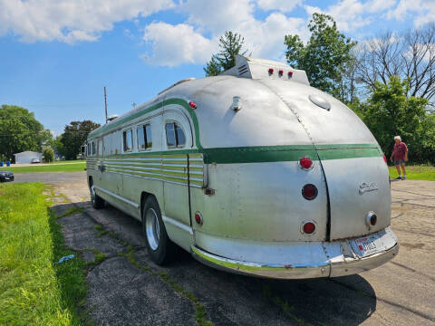 1948 Flxible Bus/RV