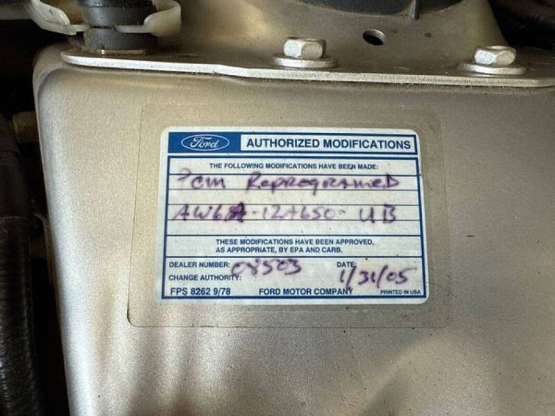 2004 Ford Thunderbird Deluxe