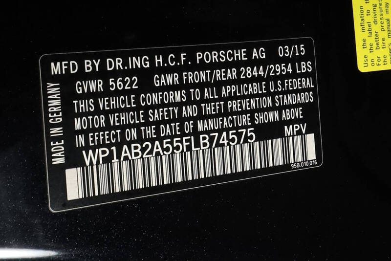 2015 Porsche Macan S