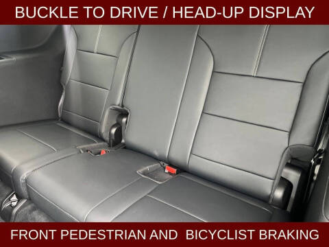 2024 GMC Acadia Elevation