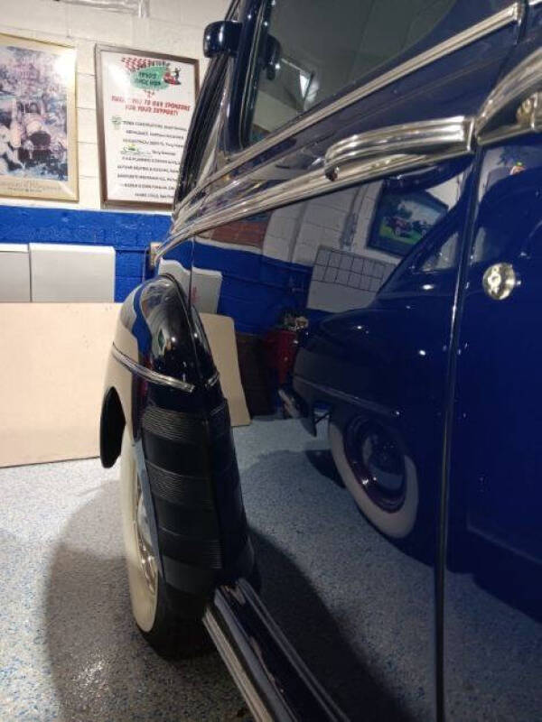 1946 Ford Super Deluxe