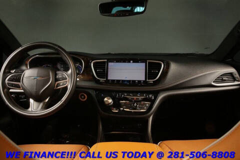 2021 Chrysler Pacifica Hybrid Pinnacle