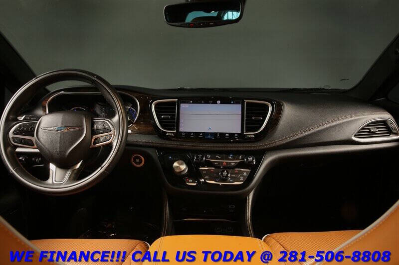 2021 Chrysler Pacifica Hybrid Pinnacle