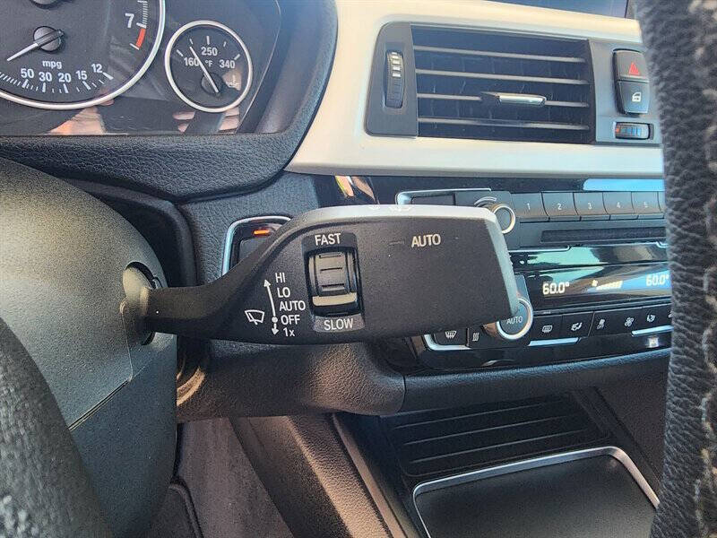 2018 BMW 3 Series 320i