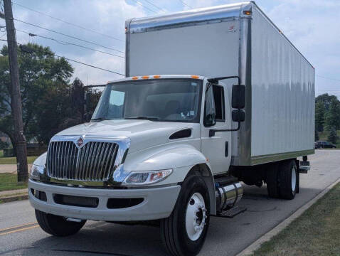 2018 International DuraStar 4300