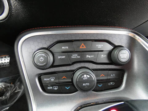 2017 Dodge Challenger