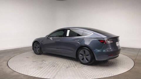 2020 Tesla Model 3 Standard Range Plus