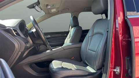 2021 Buick Enclave Essence