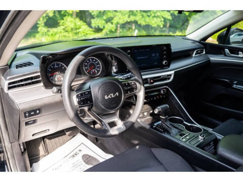 2022 Kia K5