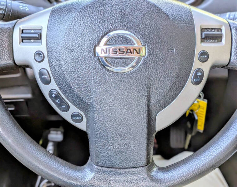 2015 Nissan Rogue Select S