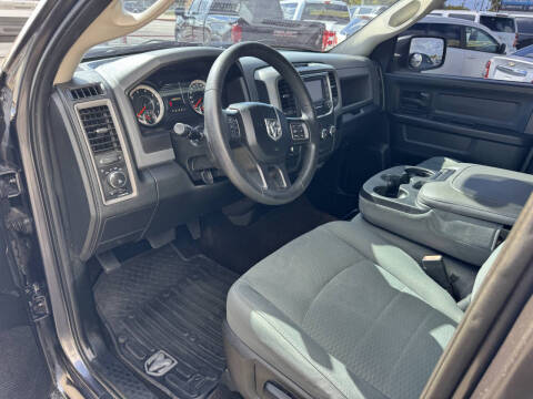 2017 RAM 1500 Express