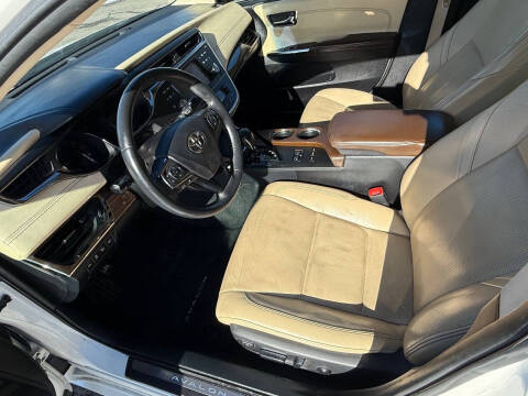 2014 Toyota Avalon Limited