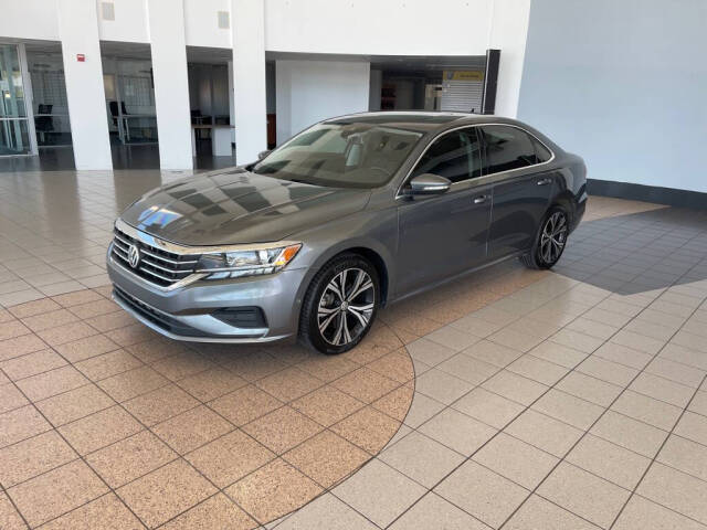 2020 Volkswagen Passat for sale at Auto Haus Imports in Grand Prairie, TX