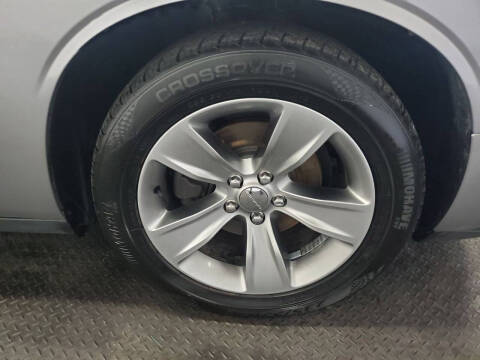 2017 Dodge Challenger SXT