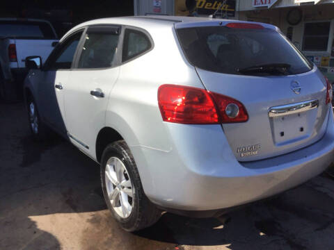 2015 Nissan Rogue Select S