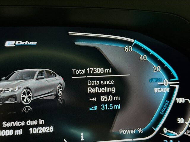 2022 BMW 3 Series 330e