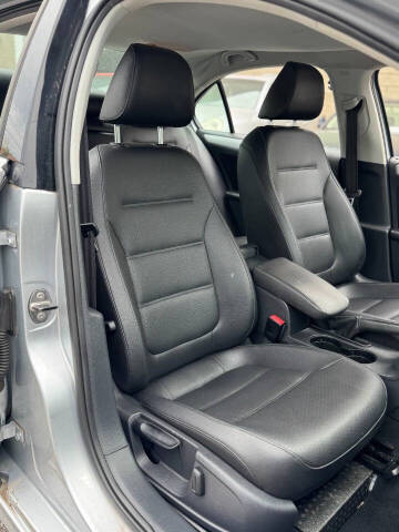 2014 Volkswagen Jetta SE