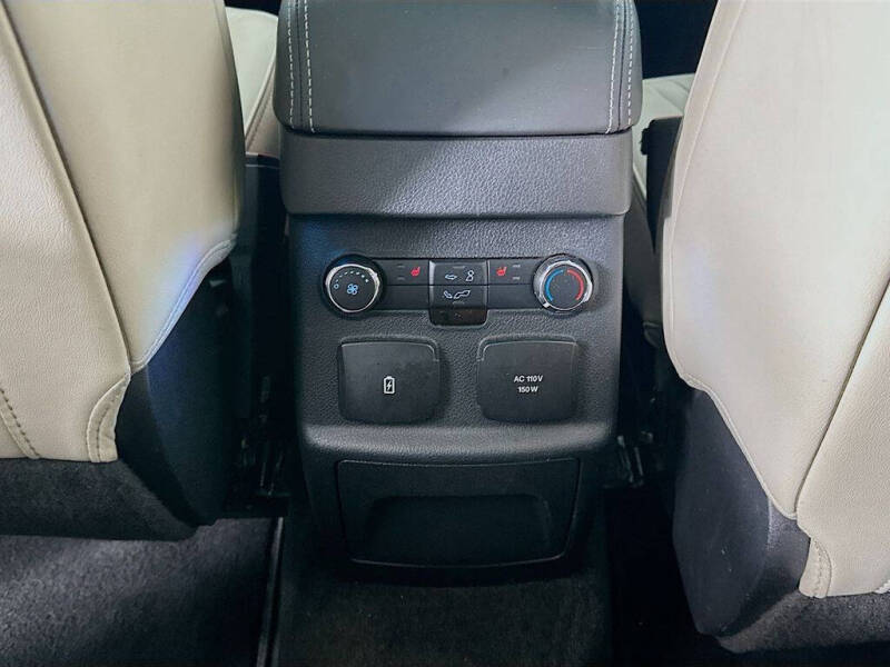 2016 Ford Explorer Platinum