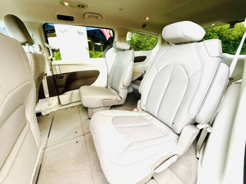 2017 Chrysler Pacifica Touring